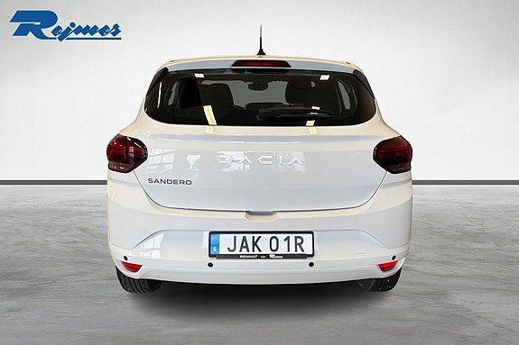 Dacia Sandero 6 of 19