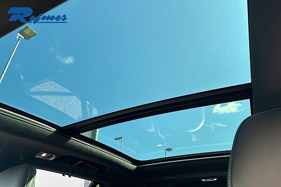 Volvo XC90 19 of 19