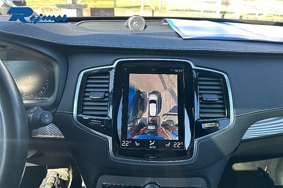 Volvo XC90 18 of 19
