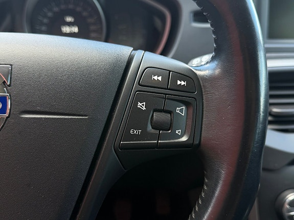 Volvo V40 11 of 11