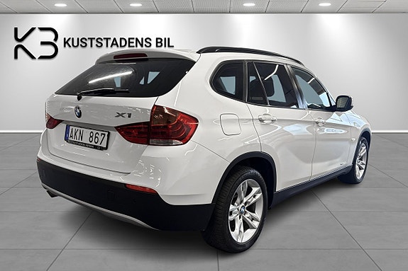 BMW X1 3 of 5