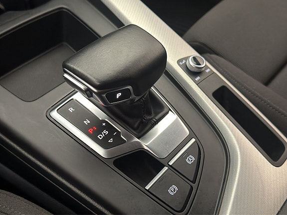 Audi A4 26 of 30