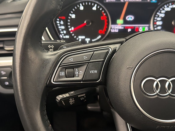 Audi A4 17 of 30