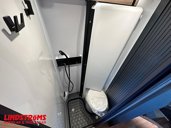 Knaus BOXLIFE PLATINUM SELECTION 540 MQ 11 of 22