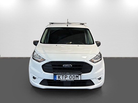 Ford Transit Connect 2 of 5