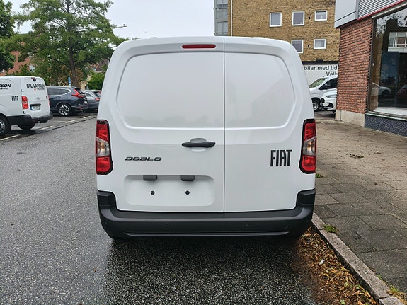 Fiat Doblo 4 of 5