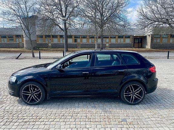 Audi A3 4 of 8