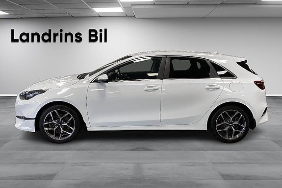 Kia Ceed 4 of 5