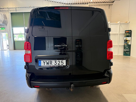 Toyota Proace 2 of 5