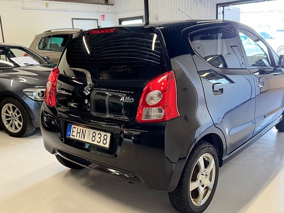 Suzuki Alto 11 of 19