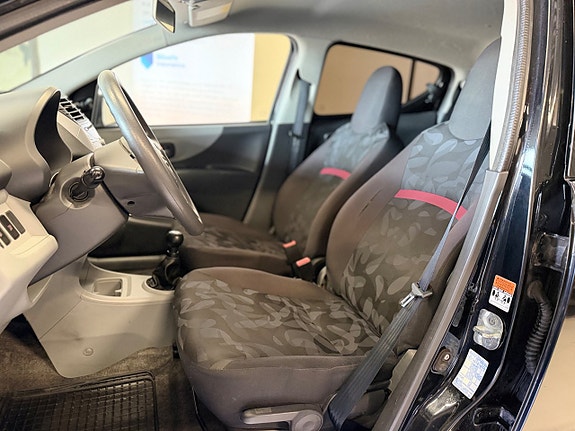 Suzuki Alto 15 of 19