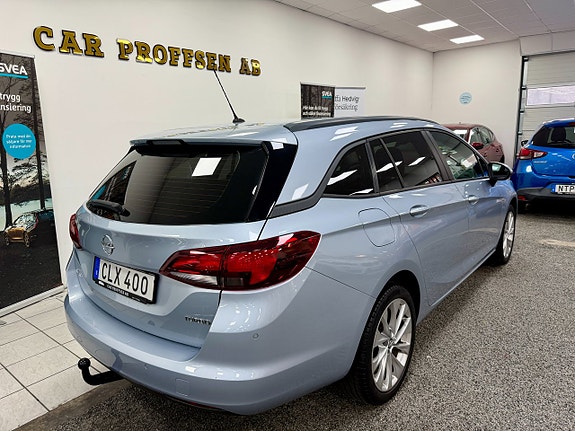 Opel Astra 4 of 5