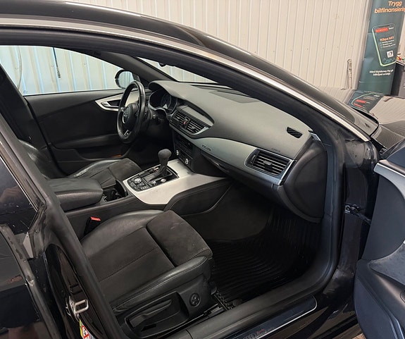 Audi A7 6 of 8