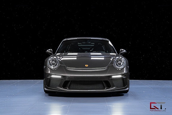 Porsche 911 3 of 5