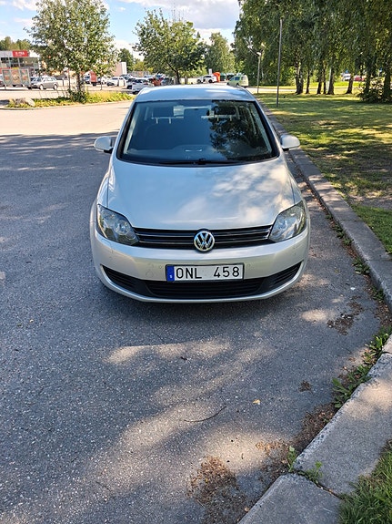 Volkswagen Golf Plus 2 of 6