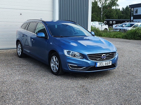 Volvo V60 10 of 11
