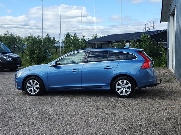 Volvo V60 8 of 11