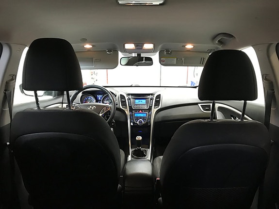 Hyundai i30 16 of 21