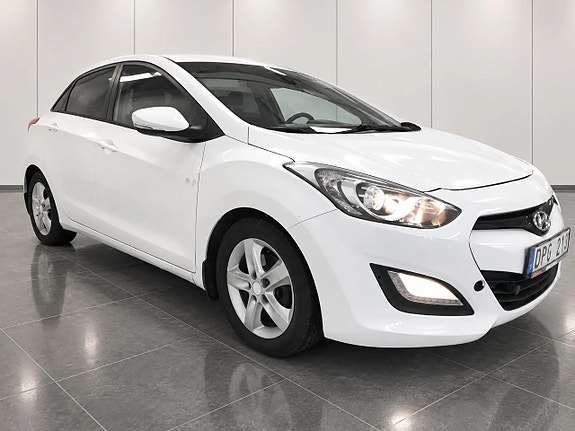 Hyundai i30 2 of 21