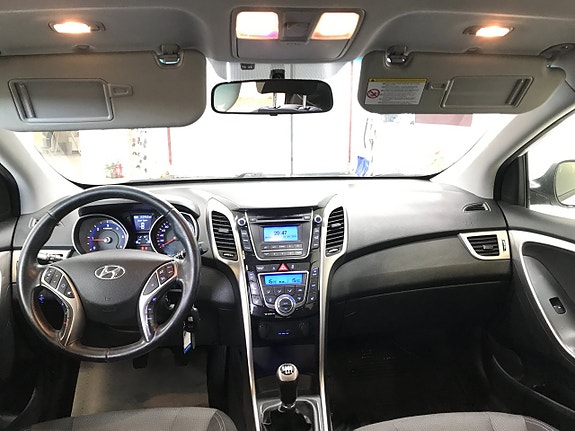Hyundai i30 7 of 21