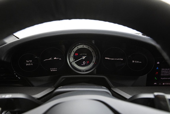 Porsche 992 19 of 30