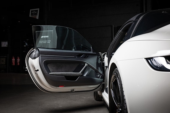 Porsche 992 10 of 30