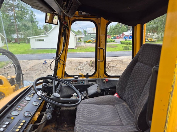 Volvo L50 Välhållen Lastarmsdämpning centralsmörjning kortsp 8 of 12