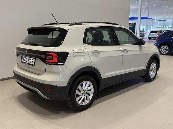 Volkswagen T-Cross 6 of 20