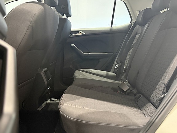 Volkswagen T-Cross 9 of 20