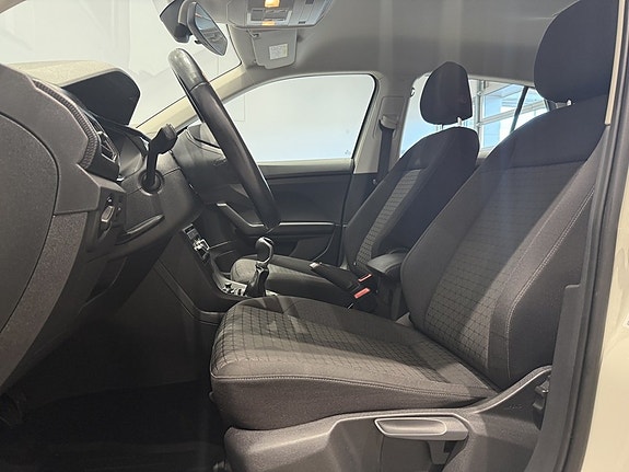 Volkswagen T-Cross 12 of 20