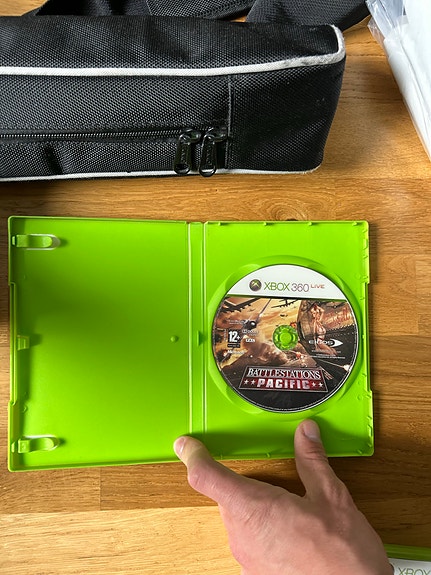 Product image 3 of 4