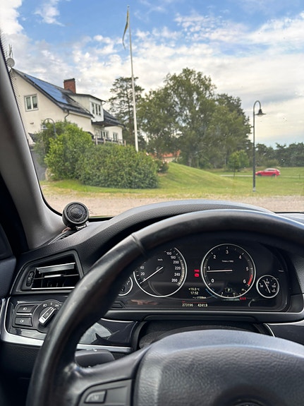 BMW 520d 5 of 10