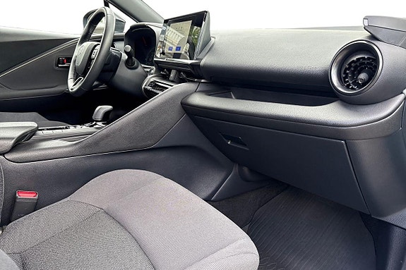 Toyota C-HR 7 of 21