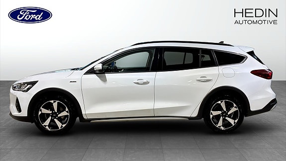 Ford Focus 6 of 12