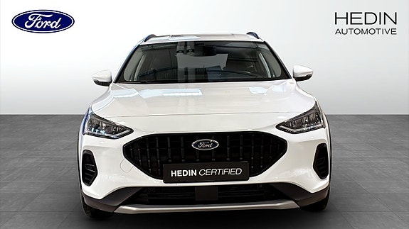 Ford Focus 8 of 12