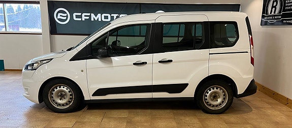 Ford Connect Tourneo 4 of 5