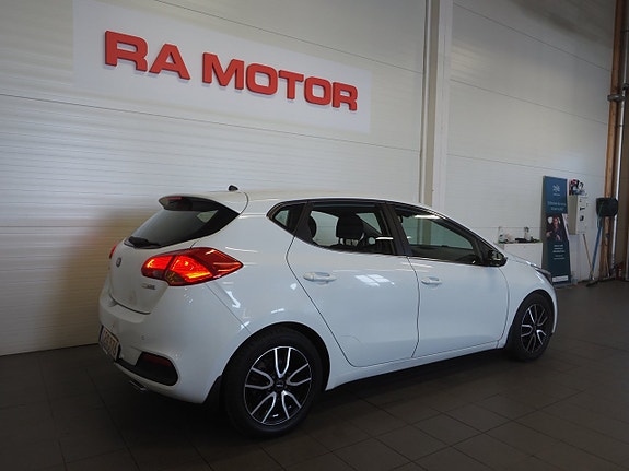 Kia Ceed 5 of 21