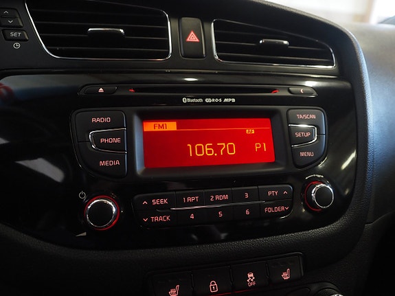 Kia Ceed 19 of 21