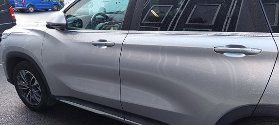 Maxus Euniq 6 3 of 15