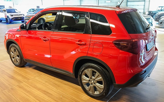 Suzuki Vitara 3 of 5