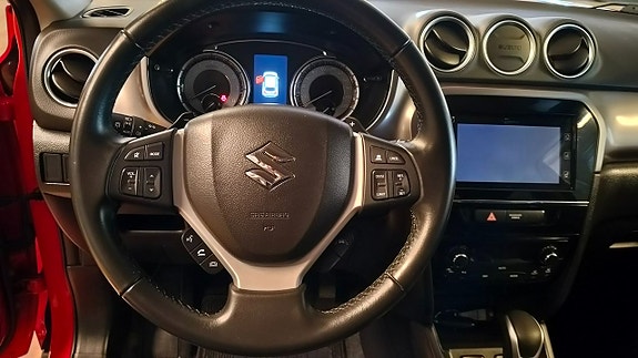 Suzuki Vitara 8 of 9
