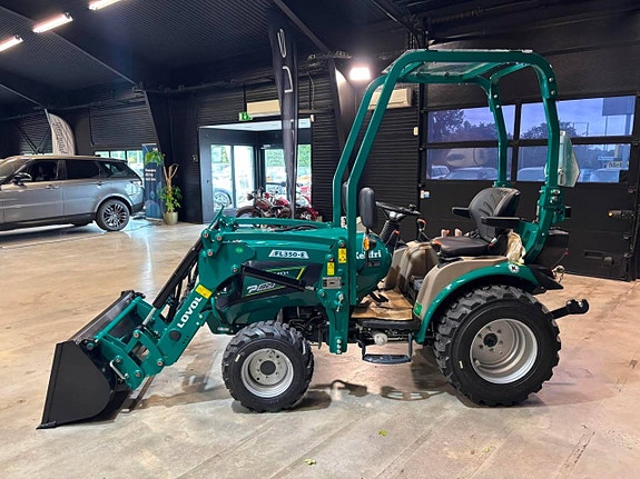 Kompakttraktor Lovol 25 hk med frontlastare 6 of 12