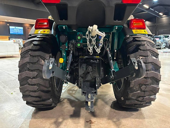 Kompakttraktor Lovol 25 hk med frontlastare 9 of 12