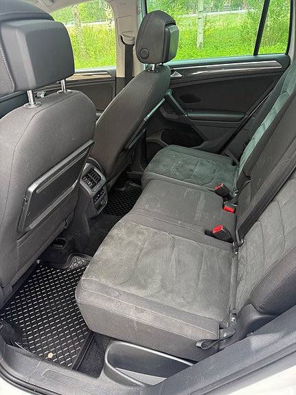 Volkswagen Tiguan 8 of 8