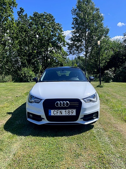 Audi A1 3 of 5