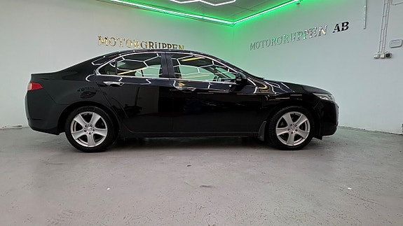 Honda Accord 4 of 5