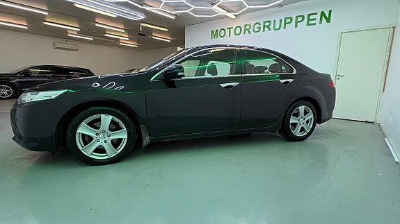 Honda Accord 5 of 5