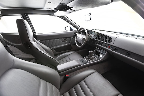 Porsche 968 15 of 28