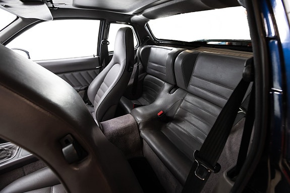 Porsche 968 17 of 28