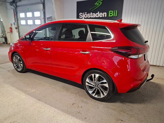 Kia Carens 5 of 5